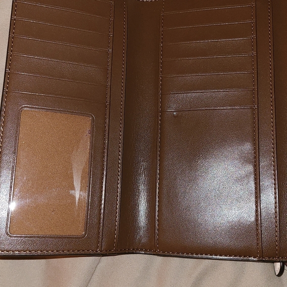 Billfold - Picture 4 of 5